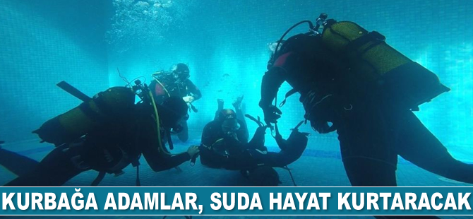 İzmir itfaiyesinin kurbağa adamları suda hayat kurtaracak