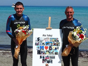 Otizmli yüzücü Tuna Tunca, Yunanistan’dan Türkiye’ye kulaç attı