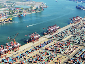 Çin'in Tianjin Limanı'nın konteyner hacmi ilk çeyrekte rekor kırdı