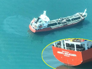 İzmit Körfezi'ni kirleten Jabrayil Dovlatzadeh gemisi, deniz uçağıyla tespit edildi