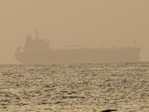 İran gemisi, Kızıldeniz’de saldırıya uğradı