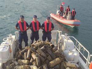 Çanakkale Boğazı’ndan bin 614 adet ahtapot tuzağı çıkarıldı