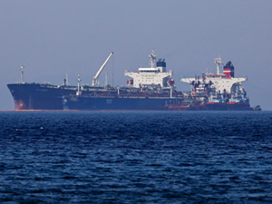 Yunanistan, İran'a ait Lana isimli petrol tankerini serbest bıraktı
