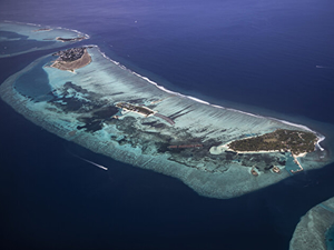 Küresel ısınmanın tehdit ettiği Maldivler, çareyi yapay adalarda arıyor