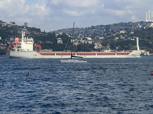 Ukrayna’dan gelen 'Polarnet' gemisi, İstanbul Boğazı’ndan geçti