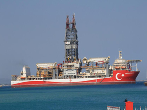 Komşuda 'Abdülhamid Han' alarmı sürüyor