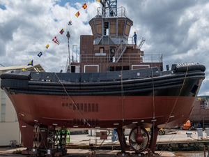 Dünyanın ilk hidrojenle çalışan Römorkörü’nde tahrik sistemi kuruldu