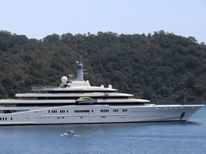 Rus oligarkların yatları tekrar Türkiye karasularında