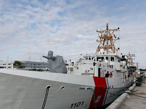 Solomon Adaları: 'Yabancı donanma gemilerinin limanlara girişleri askıya alındı'