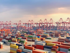 Çin Limanlarında Yükleme ve Boşaltma Miktarı Yüzde 10,7 Oranında Arttı