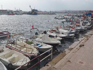 Balıkçılar 1 haftadır denize açılamıyor