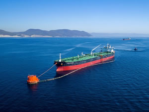 Ucuz Rus petrolünün yüzde 70'ini Hindistan satın alıyor