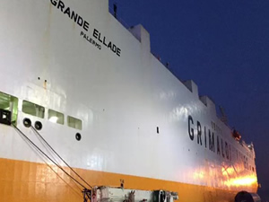 Kocaeli'de denizi kirleten gemiye 11 milyon 301 bin TL'lik ceza