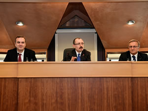 Ticaret Bakanı Mehmet Muş, İMEAK Deniz Ticaret Odası’nın Ocak Ayı Meclis Toplantısına Konuk Oldu
