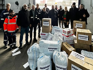 HOPAPORT da depremzedelerin yanında