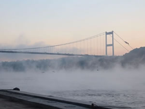 İstanbul Boğazı'nda gemi trafiği çift yönlü askıya alındı