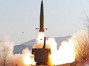 Japonya ve Güney Kore, Kuzey Kore'nin balistik füze fırlattığını duyurdu