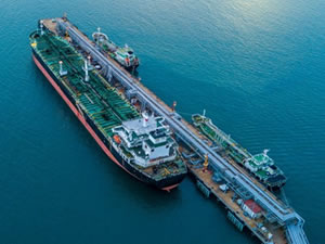 Rusya'nın deniz yoluyla petrol ihracatında yeni zirve