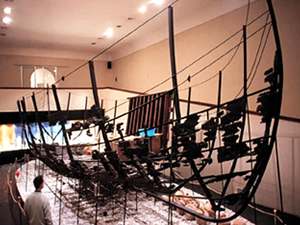 Dünyanın en eski batık gemi kalıntısı, Sualtı Arkeoloji Müzesi'nde sergileniyor