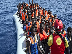 İtalya'nın düzensiz göçe karşı OHAL ilan etmesinin denizlerdeki ölümleri artırabileceği belirtiliyor