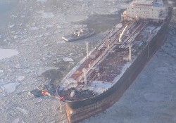 Karaya oturan Seabulk kurtarıldı