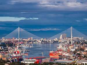 Çin, Vladivostok Limanı'nın yurt içi taşımacılıkta kullanılmasına onay verdi