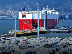 Ford Otosan'da üretilen araçlar İstanbul'a deniz yoluyla gidecek