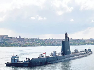 İstanbul’un denizaltısı tamir ve bakım için Gölcük’te