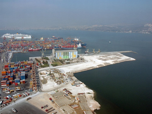 Bakan Uraloğlu doğruladı: İzmir Alsancak Limanı satılıyor