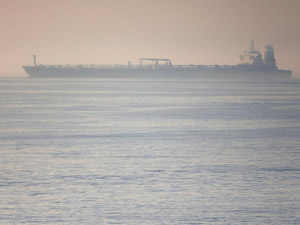Endonezya, yasa dışı petrol taşıdığı şüphesiyle İran petrol tankerine el koydu