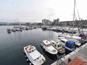 Yat limanında Oksijen tüpü dolumu sırasında patlama: 1 ölü