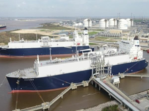 GasLog iki LNG gemisini onarıyor