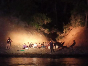 Fethiye'de adada 9 düzensiz göçmen yakalandı