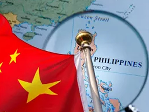 Filipinler, ikmal teknelerini ablukaya alan Çin'e tepki gösterdi