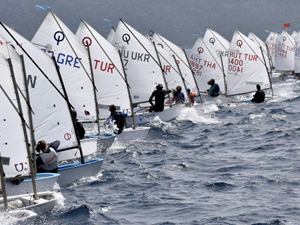 11. Bodrum Uluslararası Optimist Yarışları başladı