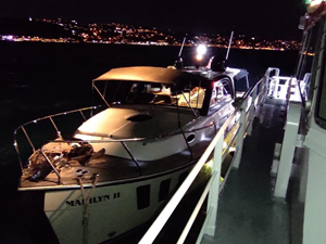 İstanbul Boğazı'nda arızalanarak sürüklenen tekne kurtarıldı