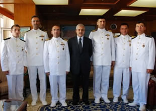 Denizciler Vali Güvençer'i ziyaret etti