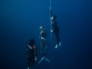 Milli sporcu Şahika Ercümen'den Cumhuriyet'in 100. yılında yeni dünya rekoru