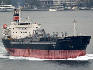 Hint Okyanusu'ndaki tankere dron saldırısı