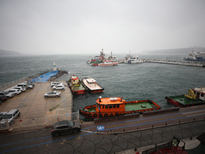 Çanakkale Boğazı'nda feribot seferleri durduruldu