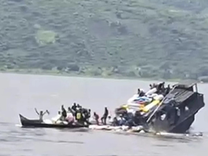 Kongo Demokratik Cumhuriyeti'nde iki tekne çarpıştı
