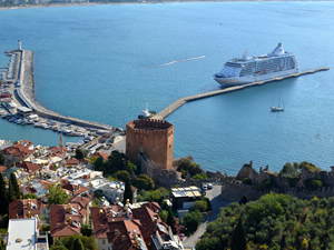 Kruvaziyer turizmi Ocak’ta rekor kırdı