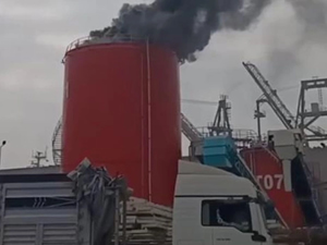 Kocaeli'nin geri dönüşüm tankında patlama!