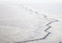 Alaska hattında petrol sızıntısı