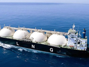 Çinli şirket, Katar için 18 dev LNG gemisi yapacak