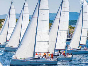 Antalya Körfezi "Coral Cup" İle renkleniyor