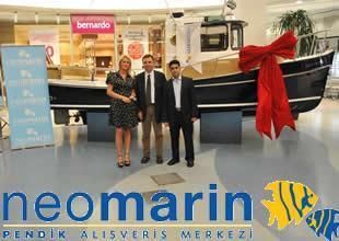 Neomarin AVM, çekilişle lüks tekne verdi
