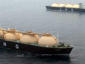 Güney Afrika ilk LNG ithalat terminaline kavuştu