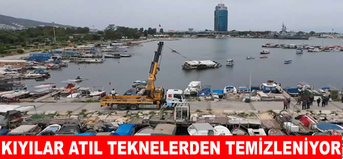 İzmir'de balıkçı barınaklarına atıl tekne operasyonu