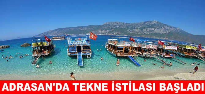 Tur tekneleri Adrasan koyunu liman olarak kullanıyor